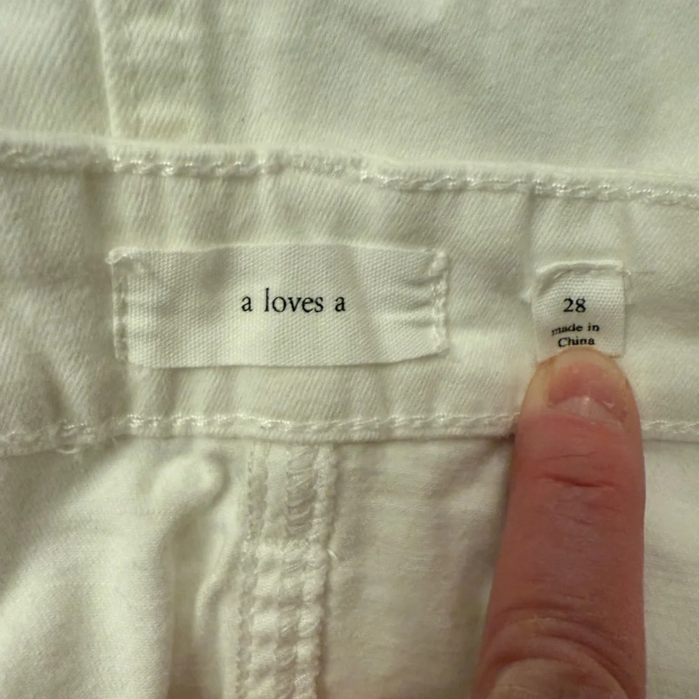 A loves A white cotton mini skirt. Size 28.